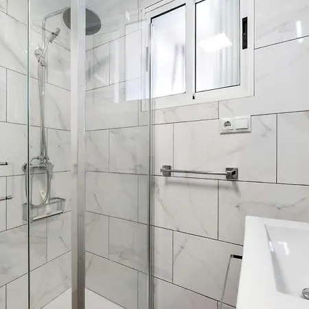 Апартаменти Penthouse C Patricio Zammit *